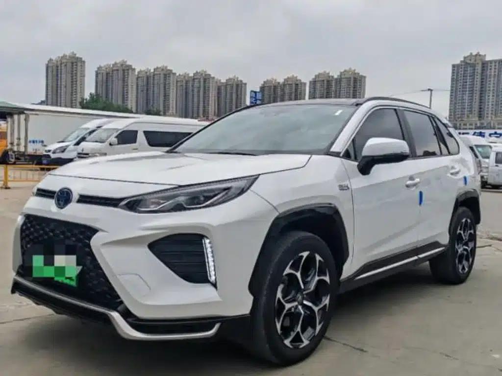 Highlander New Energy 2023 High-Performance Edition 2.5L AWD Exhilarating Version — миниатюра 2