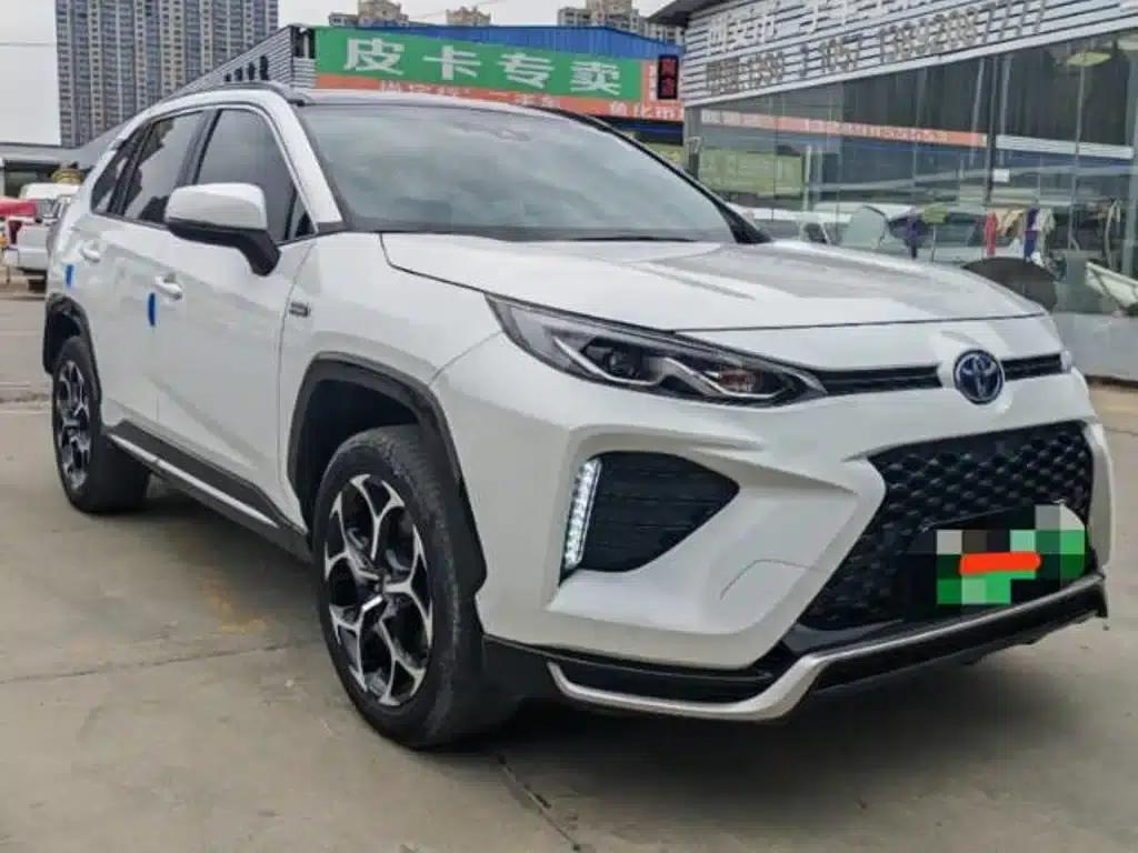 Highlander New Energy 2023 High-Performance Edition 2.5L AWD Exhilarating Version — миниатюра 3