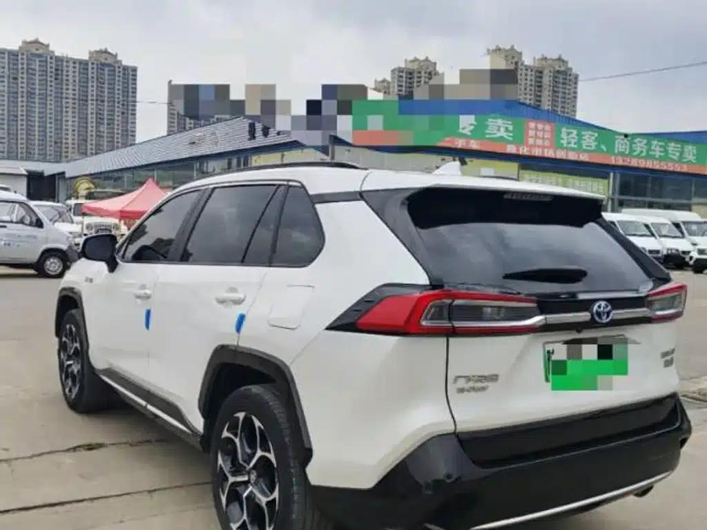 Highlander New Energy 2023 High-Performance Edition 2.5L AWD Exhilarating Version — миниатюра 5