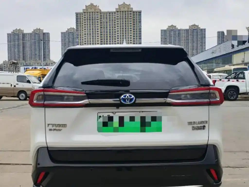 Highlander New Energy 2023 High-Performance Edition 2.5L AWD Exhilarating Version — миниатюра 6