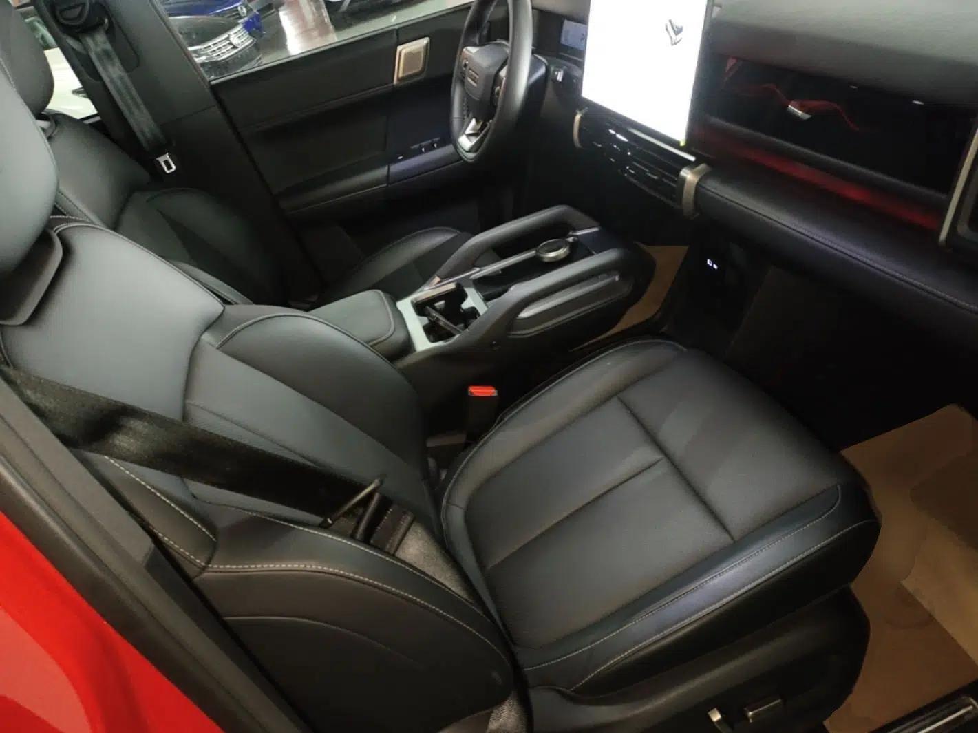 Chery Fengyun Fulwin X3 Plus 2025 Model 501 Four-Wheel Drive Smart Leading Edition — миниатюра 19
