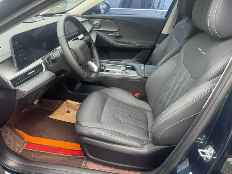 Chery Arrizo 8 2023 High-Performance Edition 2.0T DCT — миниатюра 17