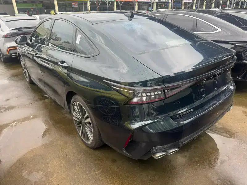 Chery Arrizo 8 2023 High-Performance Edition 2.0T DCT — миниатюра 4