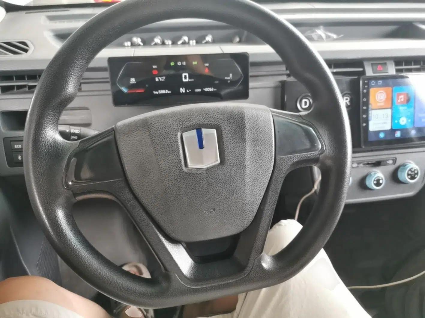 Farizon Xingxiang V 2023 V6E Zhonghang Lithium Battery 38.64kWh Value Edition — миниатюра 13