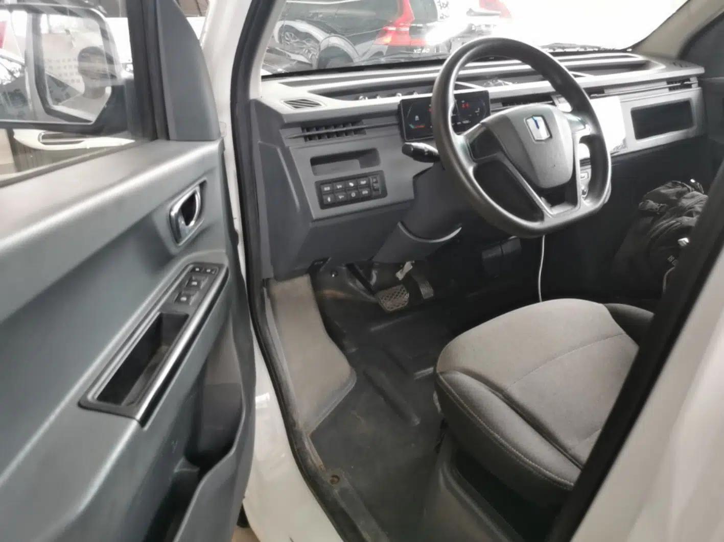 Farizon Xingxiang V 2023 V6E Zhonghang Lithium Battery 38.64kWh Value Edition — миниатюра 18