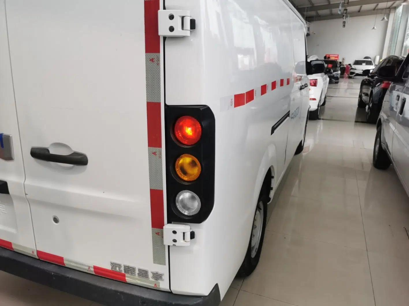 Farizon Xingxiang V 2023 V6E Zhonghang Lithium Battery 38.64kWh Value Edition — миниатюра 9
