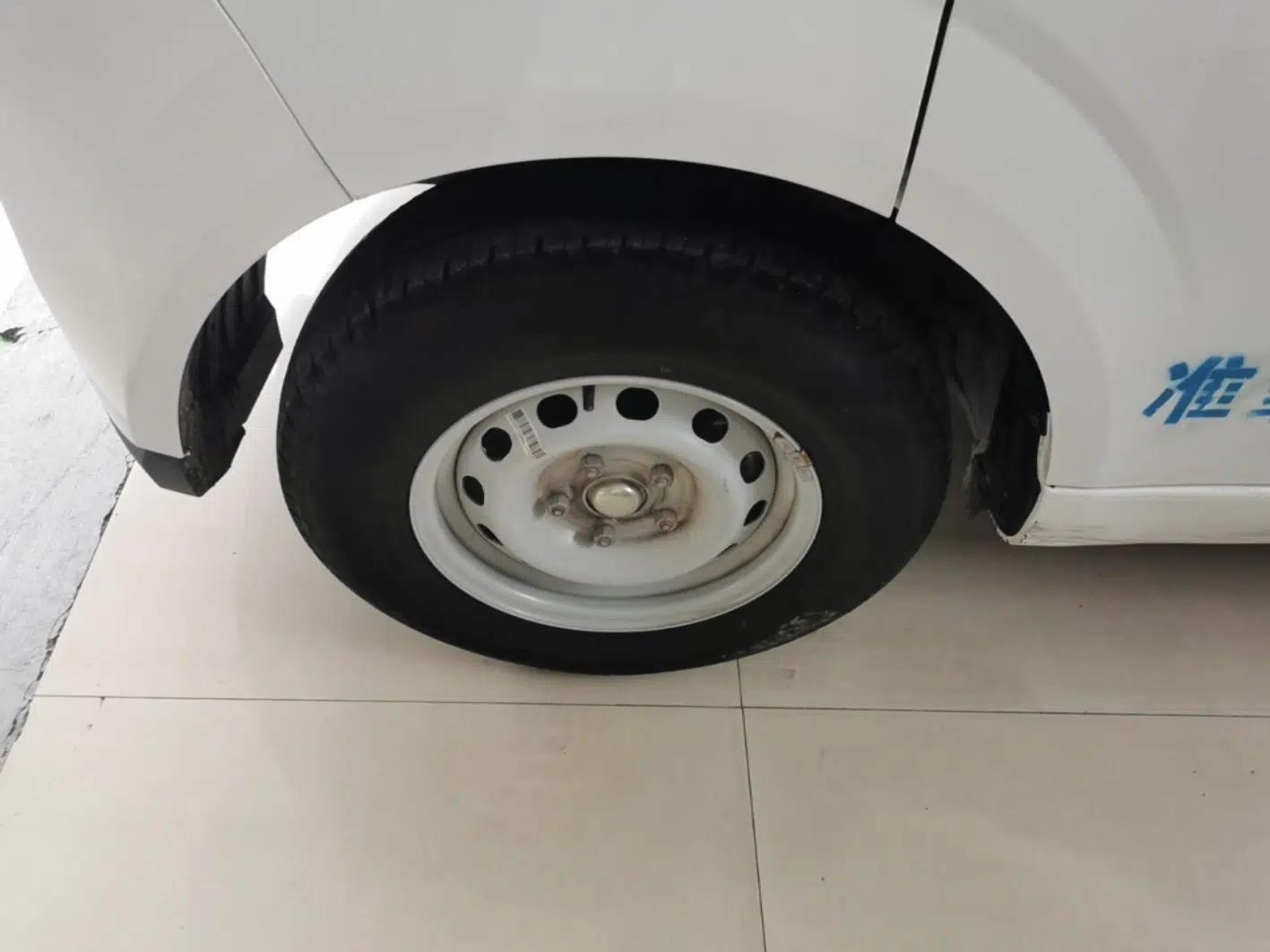 Farizon Xingxiang V 2023 V6E Zhonghang Lithium Battery 38.64kWh Value Edition — миниатюра 10