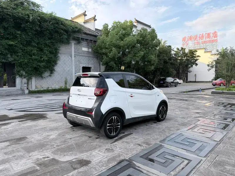 Little Ant 2022 Model, Sweet Pink (Half-Sugar) Lithium Iron Phosphate, 29.2kWh, 30kW, 301km/h — миниатюра 7