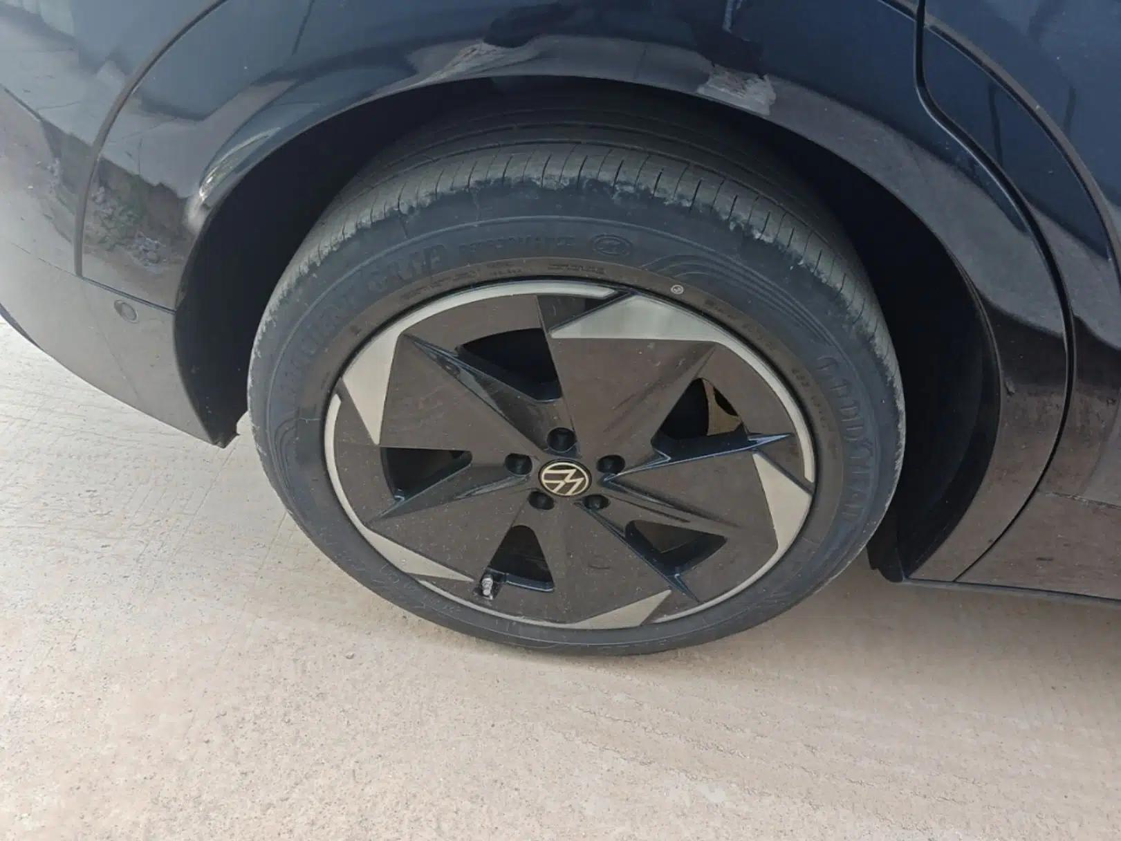 Volkswagen ID.UNYX 2025 Pure Model — миниатюра 11