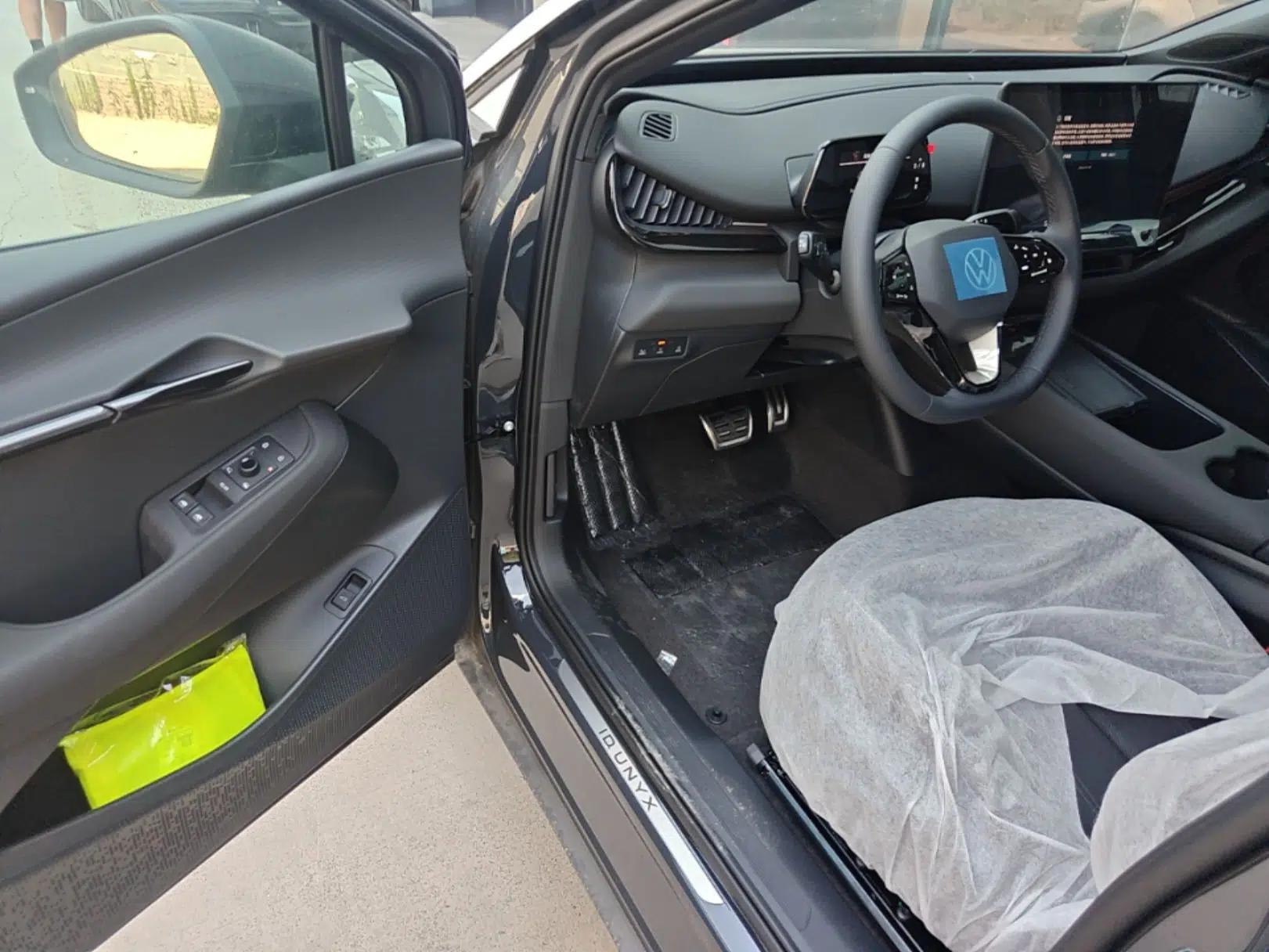 Volkswagen ID.UNYX 2025 Pure Model — миниатюра 18