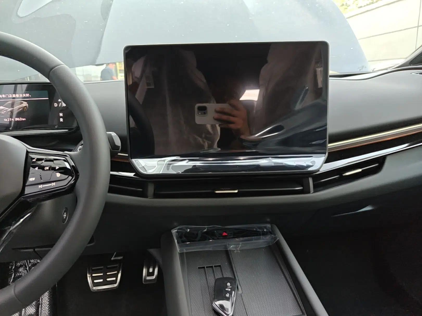 Volkswagen ID.UNYX 2025 Pure Model — миниатюра 15