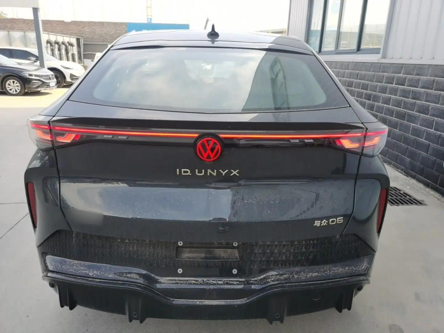 Volkswagen ID.UNYX 2025 Pure Model — миниатюра 5