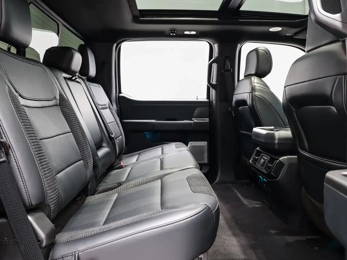 2023 Ford F-150 Raptor 3.5T US Spec — миниатюра 11