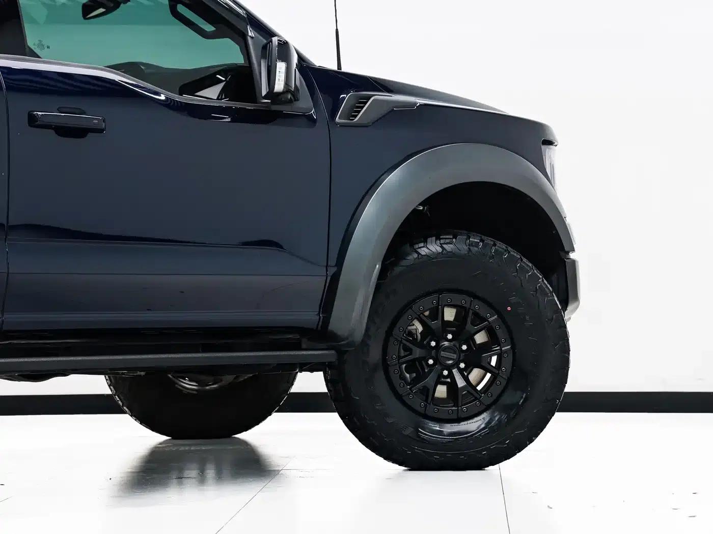 2023 Ford F-150 Raptor 3.5T US Spec — миниатюра 22