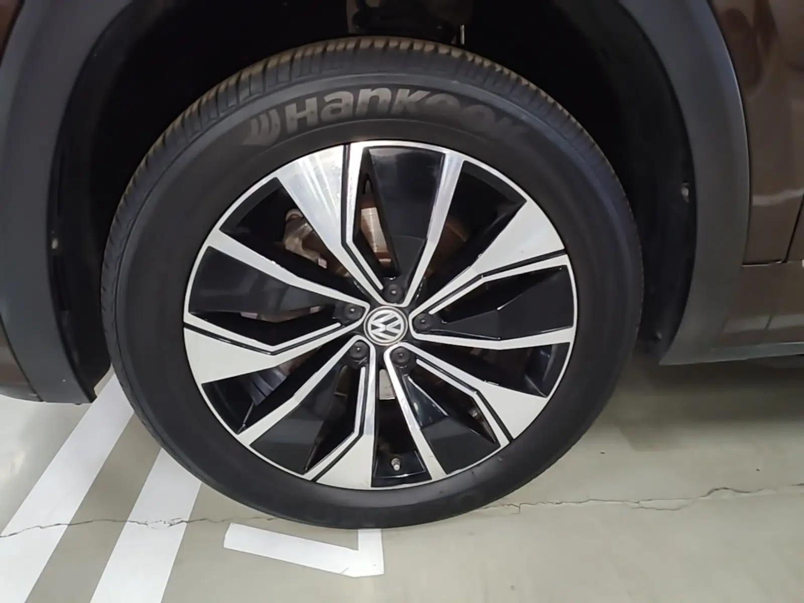Volkswagen Teramont X 2020 380TSI Four-Wheel Drive Prestige Luxury Edition — миниатюра 10
