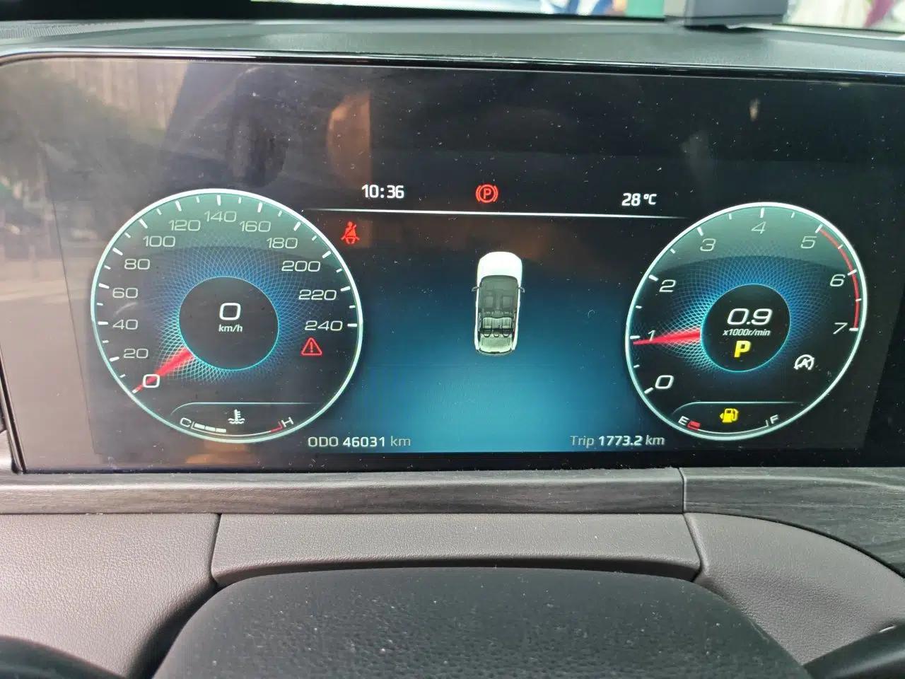 Ford Equator 2023 EcoBoost 225 Premier 7-Seater (2/3/2) — миниатюра 11