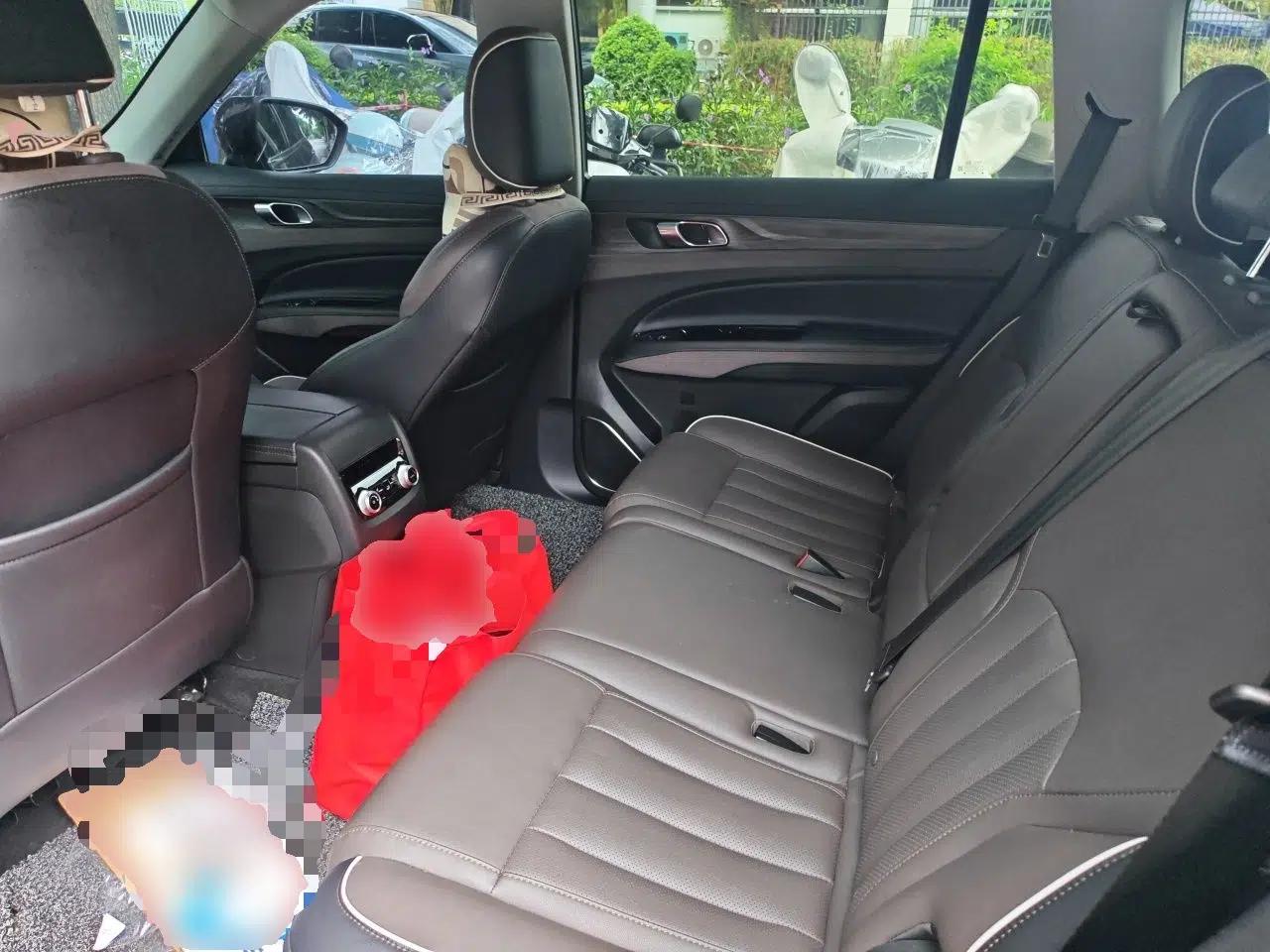 Ford Equator 2023 EcoBoost 225 Premier 7-Seater (2/3/2) — миниатюра 17