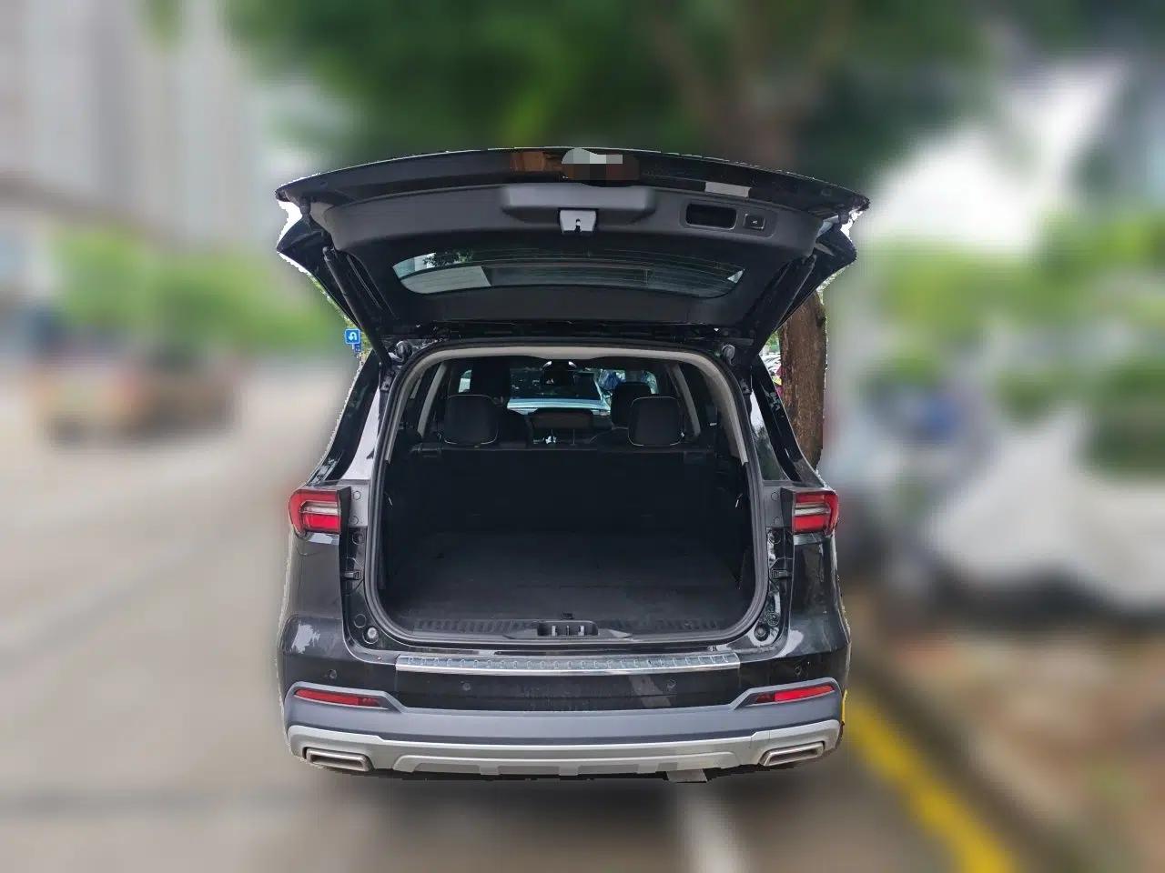 Ford Equator 2023 EcoBoost 225 Premier 7-Seater (2/3/2) — миниатюра 19