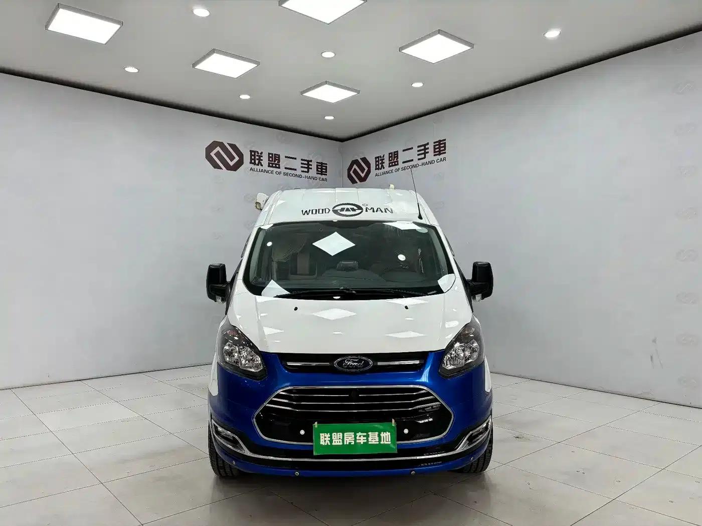Ford Transit 2019 2.0T Gasoline Automatic Commercial Travel Model, Mid-Wheelbase, Mid-Roof, 7 Seats, China VI Emission Standard — миниатюра 2