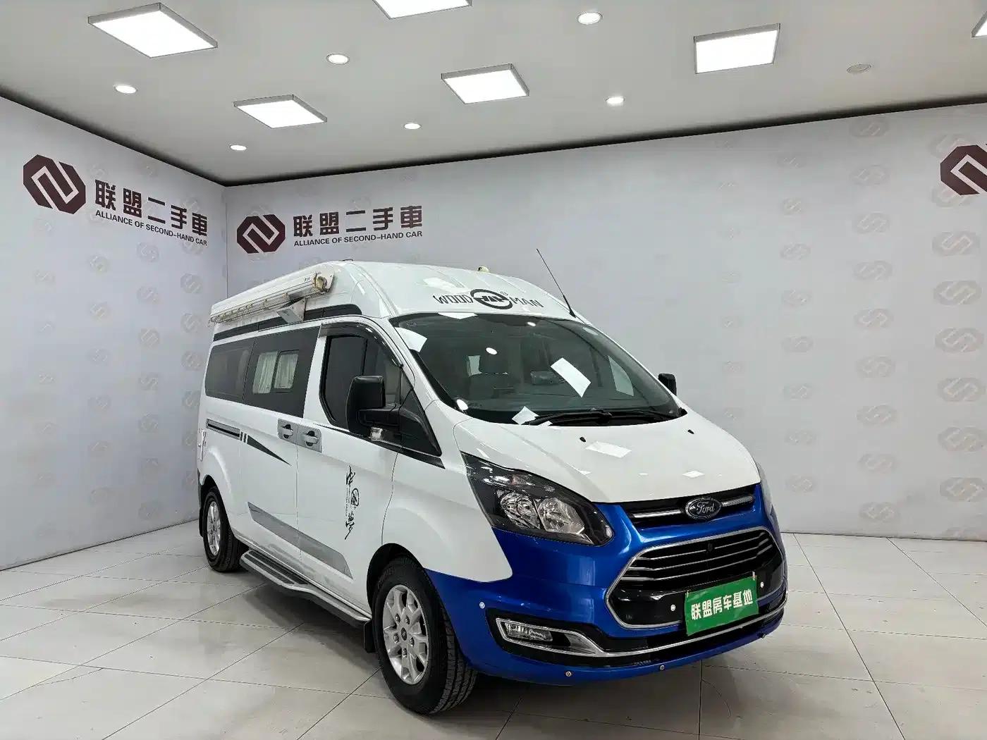Ford Transit 2019 2.0T Gasoline Automatic Commercial Travel Model, Mid-Wheelbase, Mid-Roof, 7 Seats, China VI Emission Standard — миниатюра 3