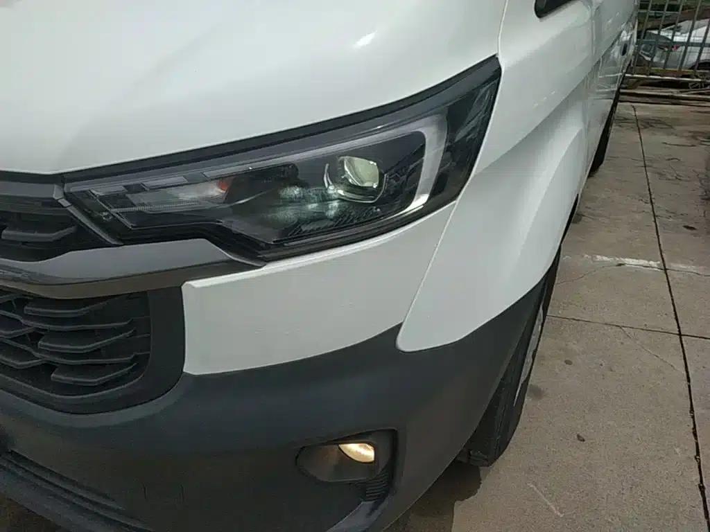 Ford Transit 2023 2.0T Diesel Manual Multi-functional Commercial Vehicle, Short Wheelbase, Low Roof, 5/6 Seats — миниатюра 24