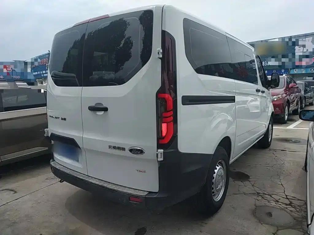 Ford Transit 2023 2.0T Diesel Manual Multi-functional Commercial Vehicle, Short Wheelbase, Low Roof, 5/6 Seats — миниатюра 7