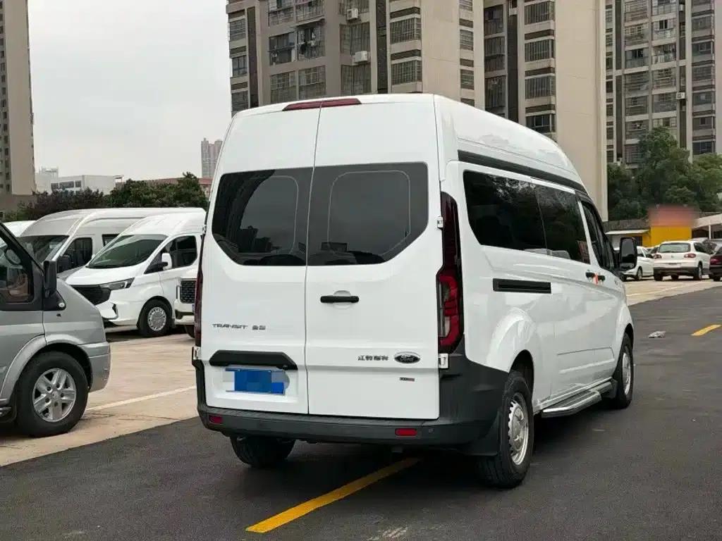 Ford Transit 2023 2.0T Diesel Automatic Multi-functional Commercial Vehicle, Central Wheelbase, Central Roof, 5/6 Seats — миниатюра 11