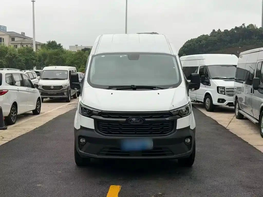Ford Transit 2023 2.0T Diesel Automatic Multi-functional Commercial Vehicle, Central Wheelbase, Central Roof, 5/6 Seats — миниатюра 5