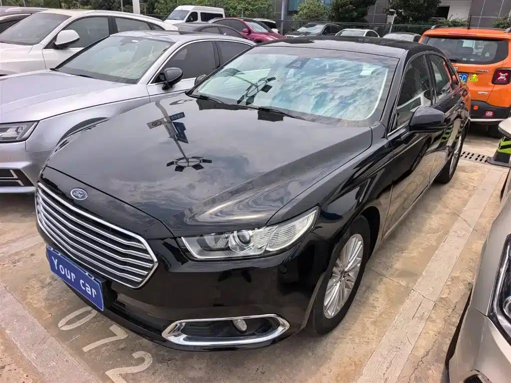 Taurus 2018 EcoBoost 245 Fashion Edition (National V Emission Standard) — миниатюра 1