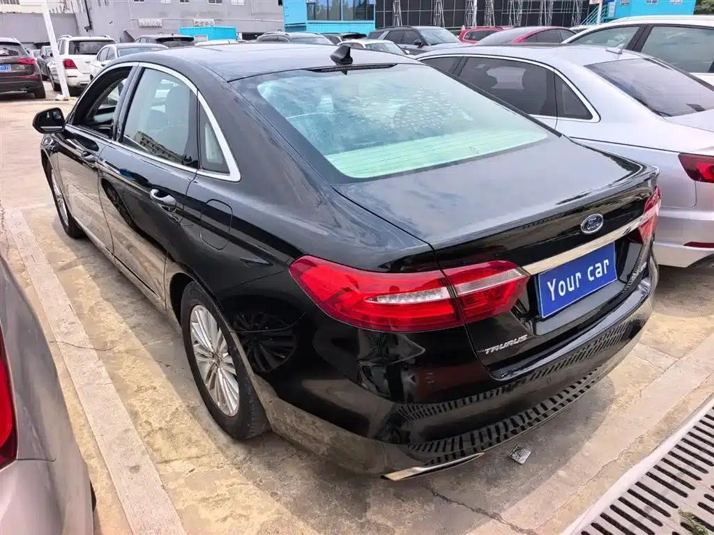 Taurus 2018 EcoBoost 245 Fashion Edition (National V Emission Standard) — миниатюра 4
