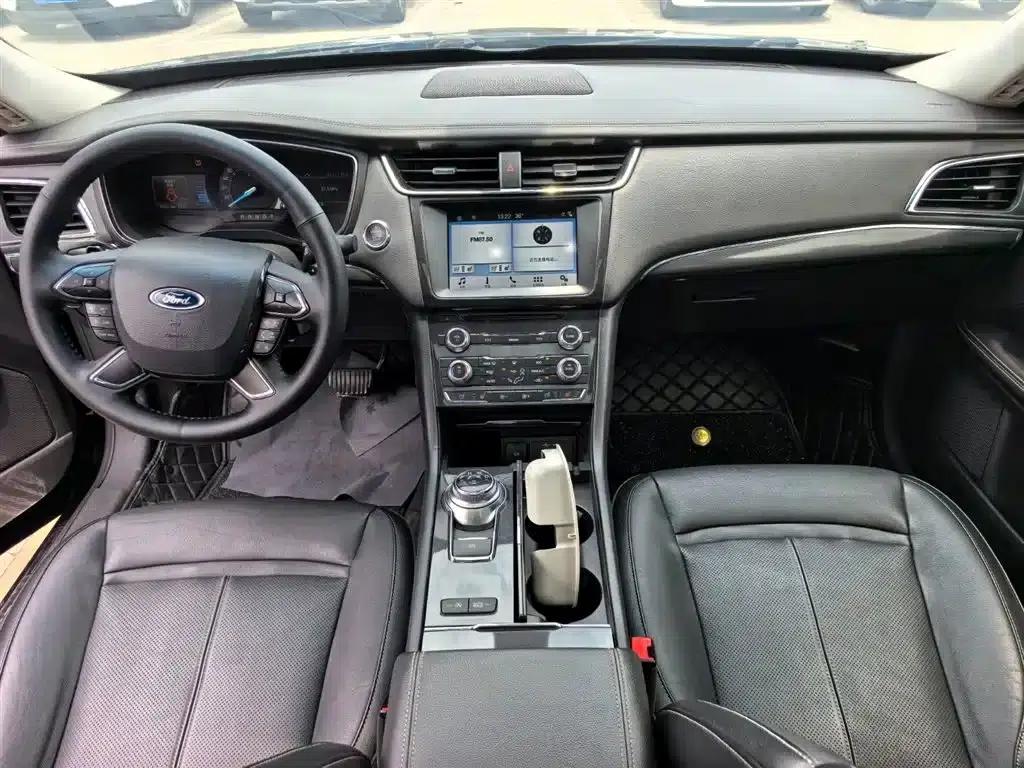 Taurus 2018 EcoBoost 245 Fashion Edition (National V Emission Standard) — миниатюра 9