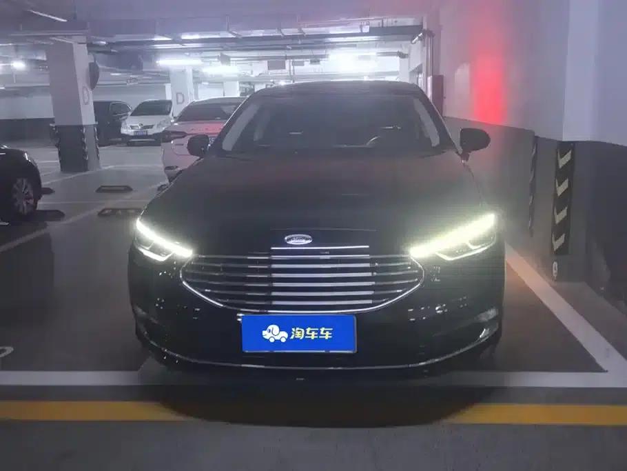 2019 Taurus EcoBoost 245 Premium Edition — миниатюра 2