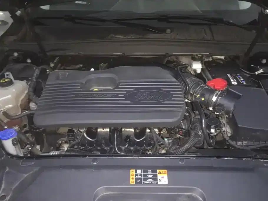 2019 Taurus EcoBoost 245 Premium Edition — миниатюра 10