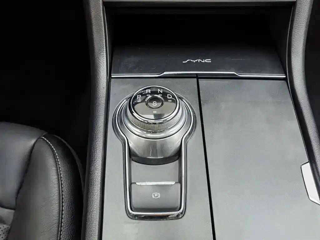 2015 Taurus EcoBoost 245 Fashion Edition — миниатюра 13