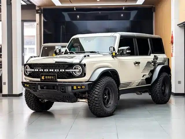 Ford Spectacular 2025 2.3T Sand Dune Limited Edition