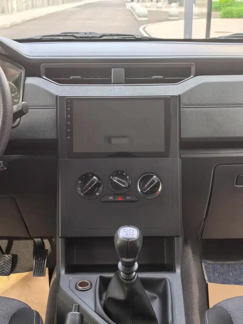 Wuling Hongguang PLUS 2019 1.5T Manual Standard 5-Seater — миниатюра 10