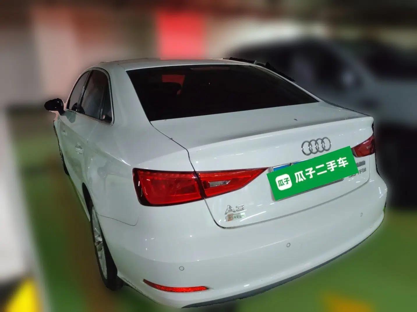 Audi A3 2015 Limousine 35 TFSI Millionth Anniversary Intelligent Leading Model — миниатюра 4