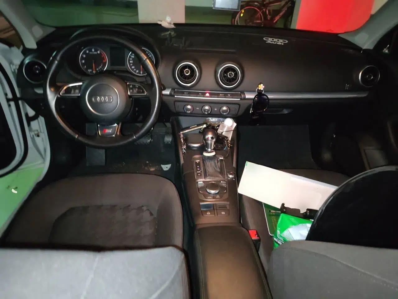 Audi A3 2015 Limousine 35 TFSI Millionth Anniversary Intelligent Leading Model — миниатюра 9