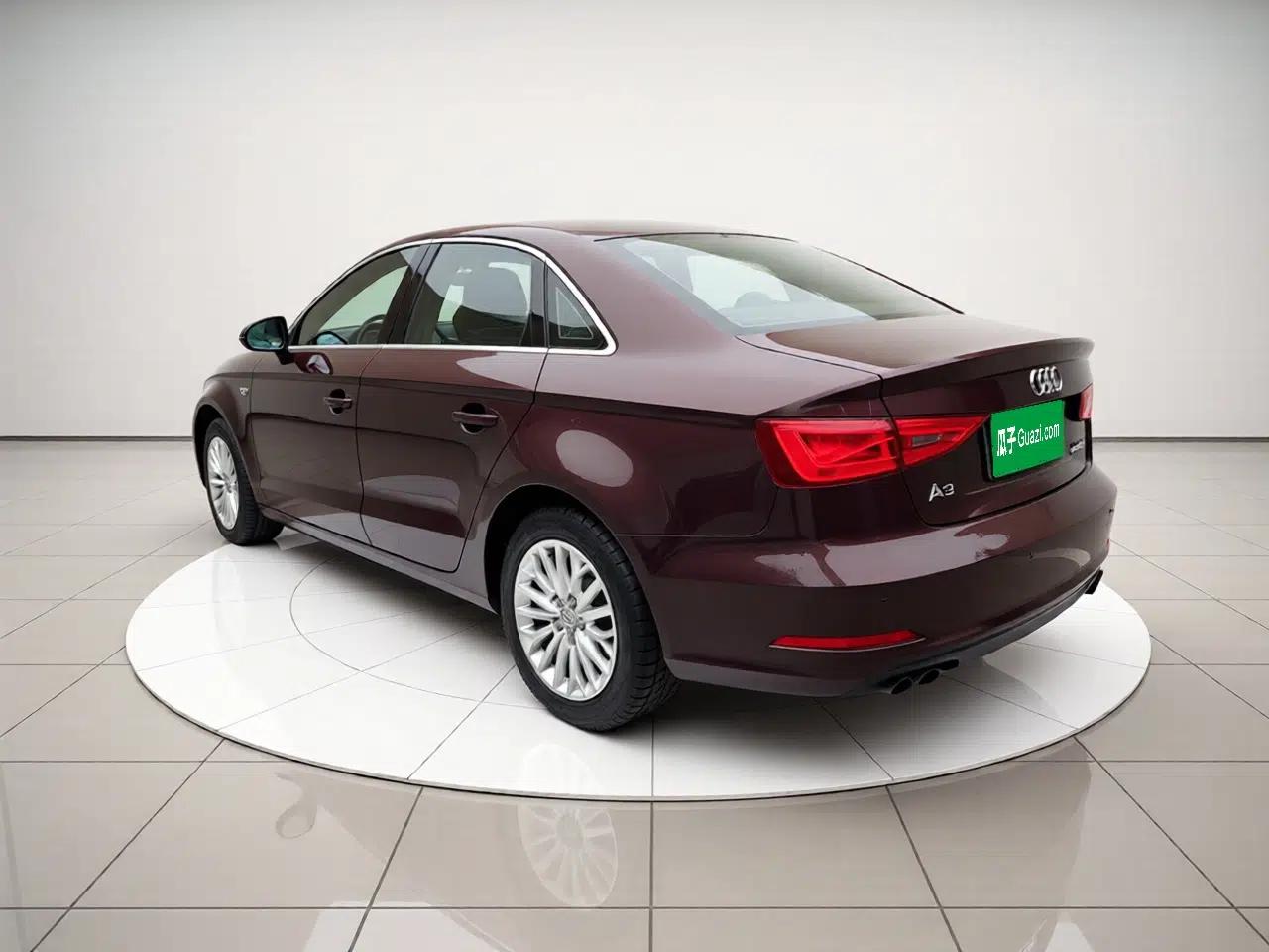 Audi A3 2016 Limousine 35 TFSI Prestige Edition — миниатюра 4