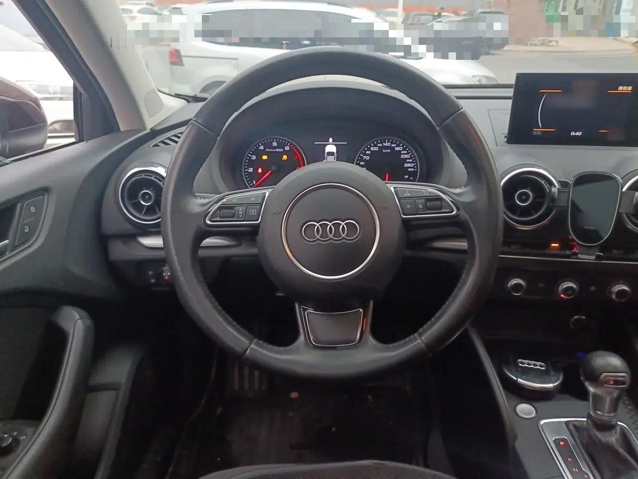 Audi A3 2016 Limousine 35 TFSI Prestige Edition — миниатюра 9