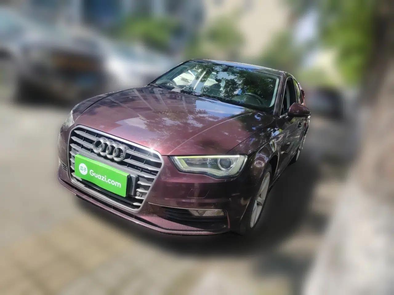 Audi A3 2014 Limousine 35 TFSI Automatic Comfort Model — миниатюра 1