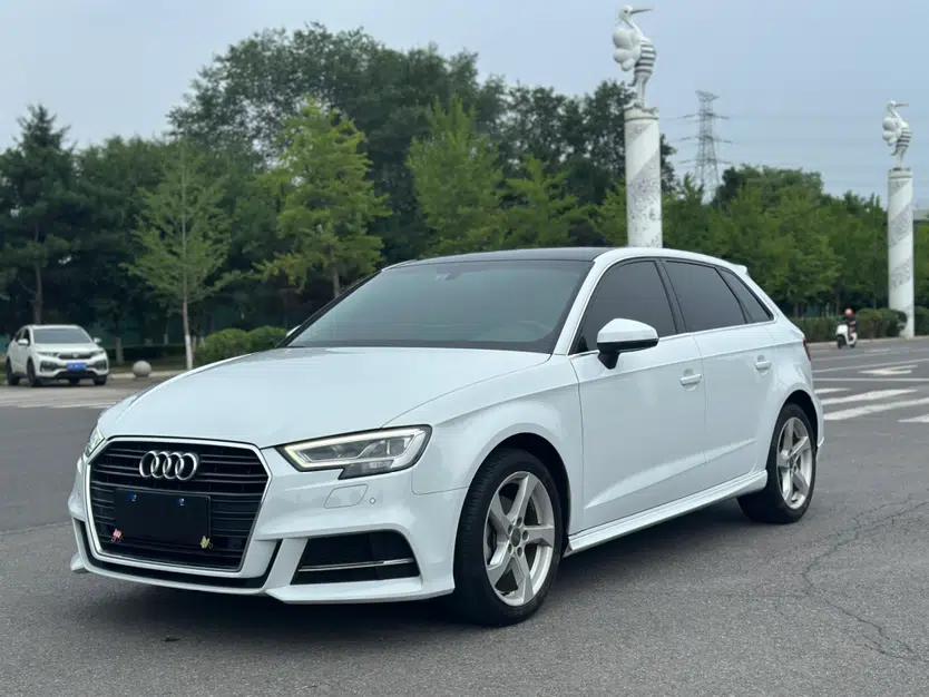 Audi A3 2019 Sportback 35 TFSI Fashion Edition China V — миниатюра 1