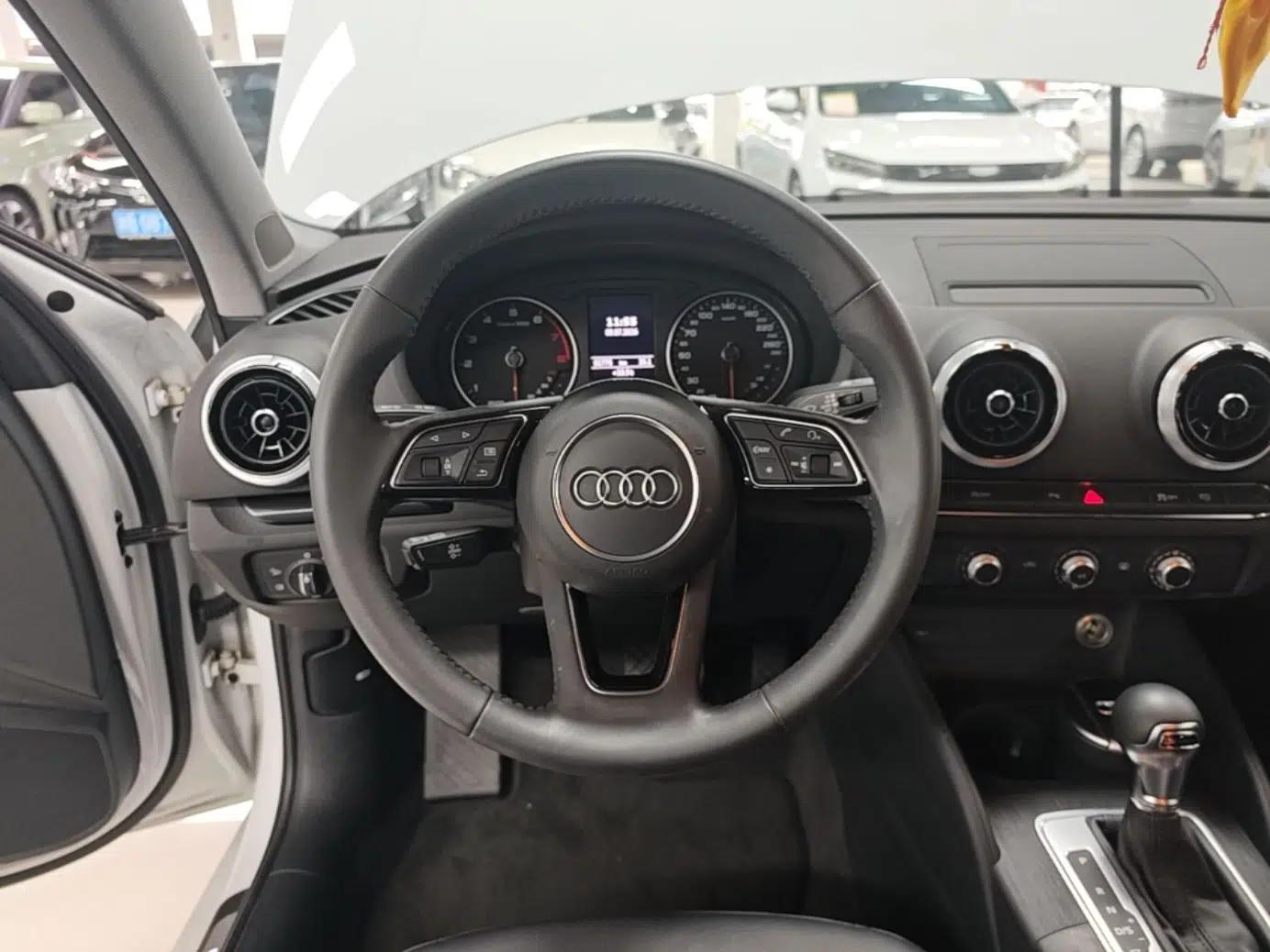 Audi A3 2020 Limousine 35 TFSI Fashion Edition China VI Emission Standard — миниатюра 13