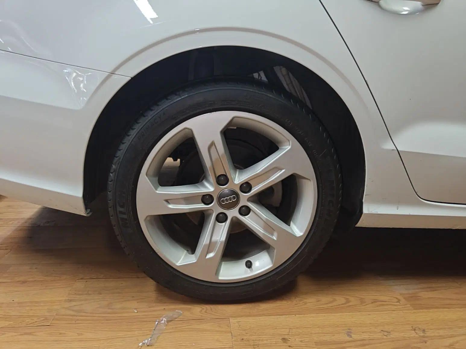 Audi A3 2020 Restyled Limousine 35 TFSI Ambition Version China VI — миниатюра 11