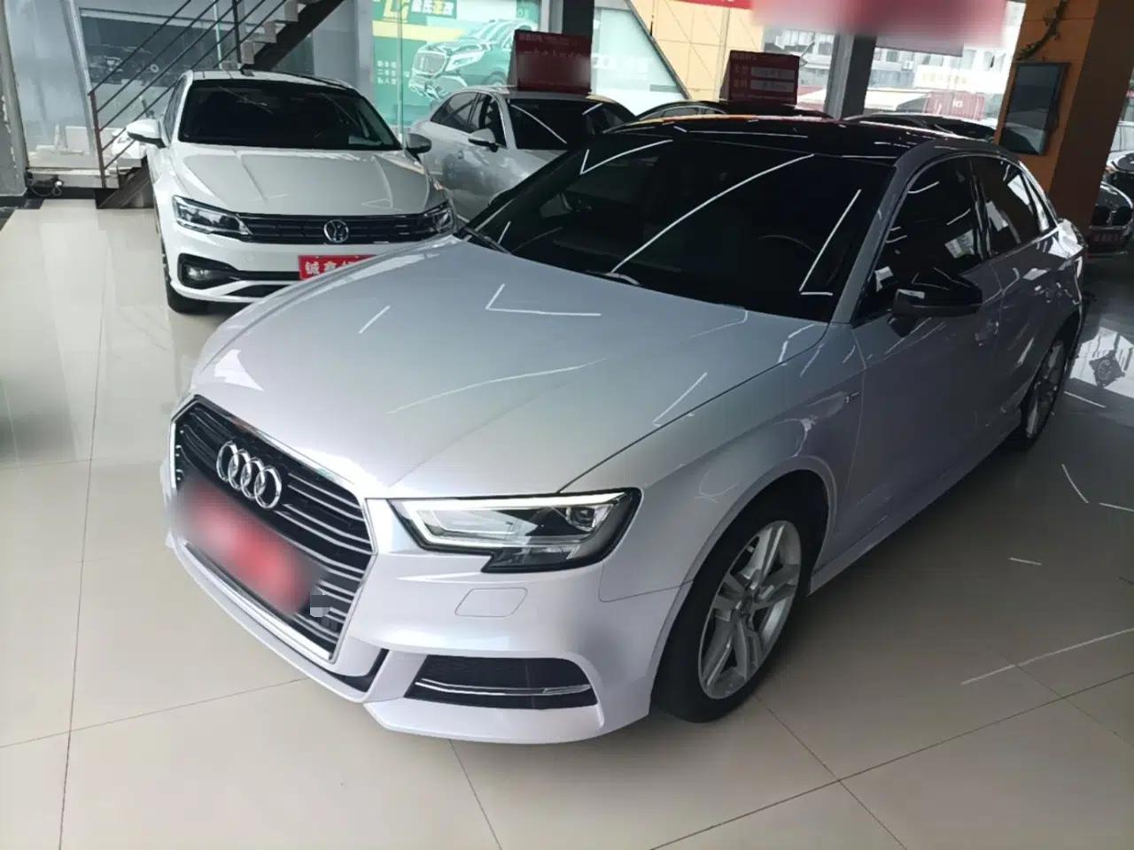 Audi A3 2019 Limousine 35 TFSI Fashion Edition China V standard — миниатюра 1