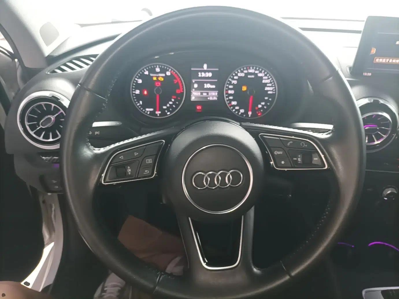 Audi A3 2019 Limousine 35 TFSI Fashion Edition China V standard — миниатюра 13