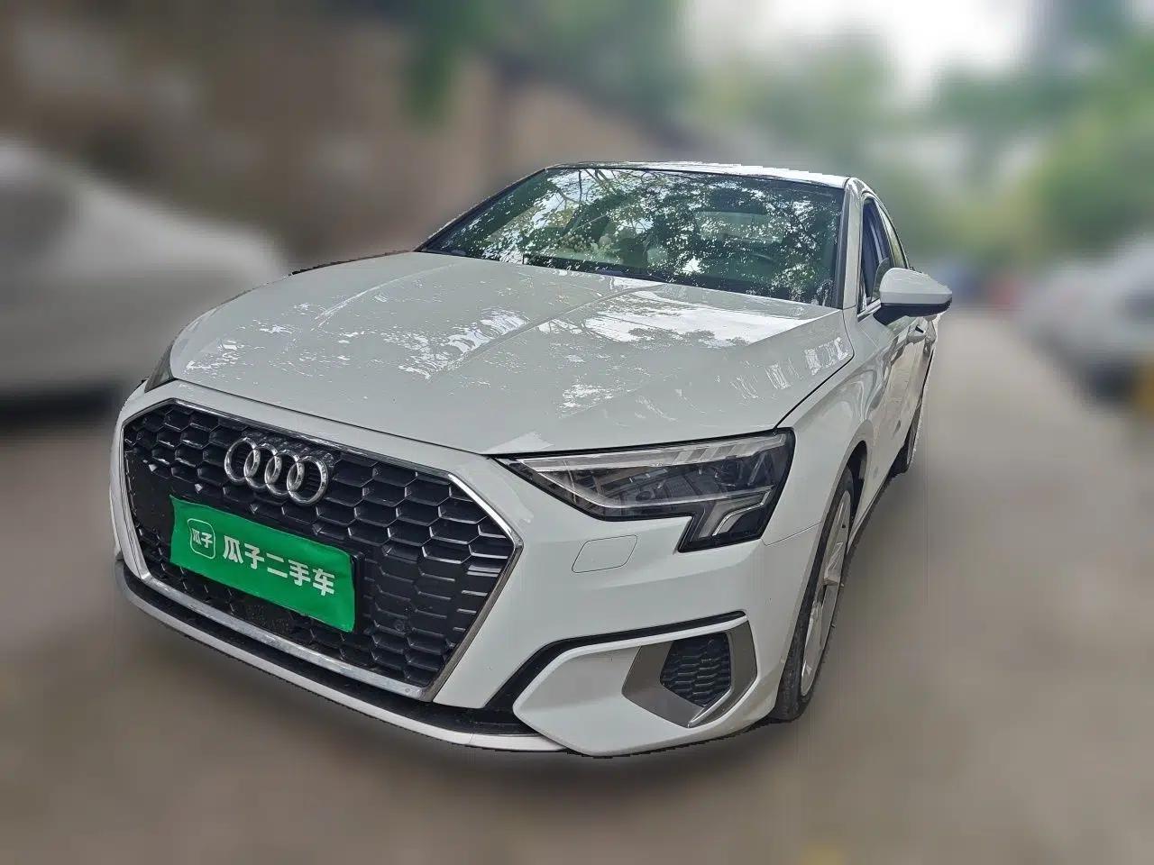 Audi A3 2021 A3L Limousine 35 TFSI Fashionable and Elegant Model — миниатюра 1