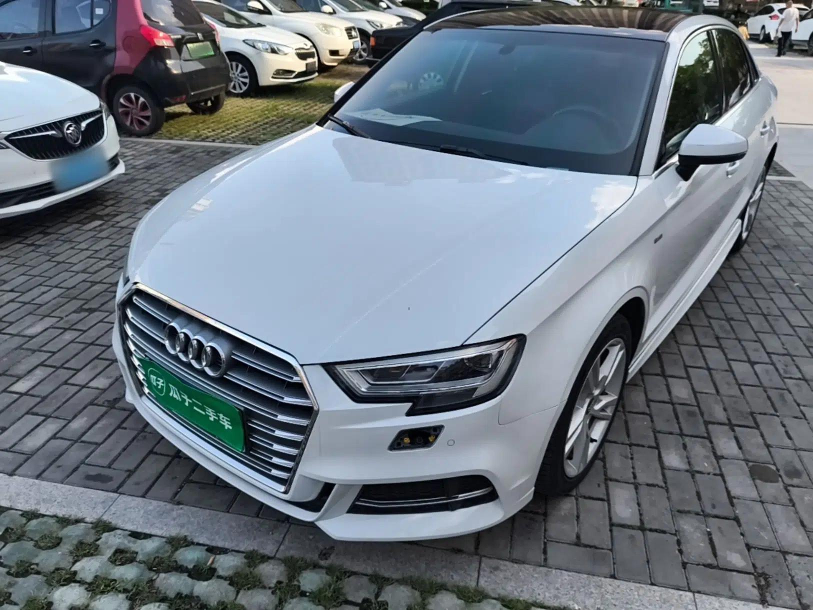Audi A3 2020 Limousine 35 TFSI Fashion Edition China VI Emission Standard — миниатюра 1