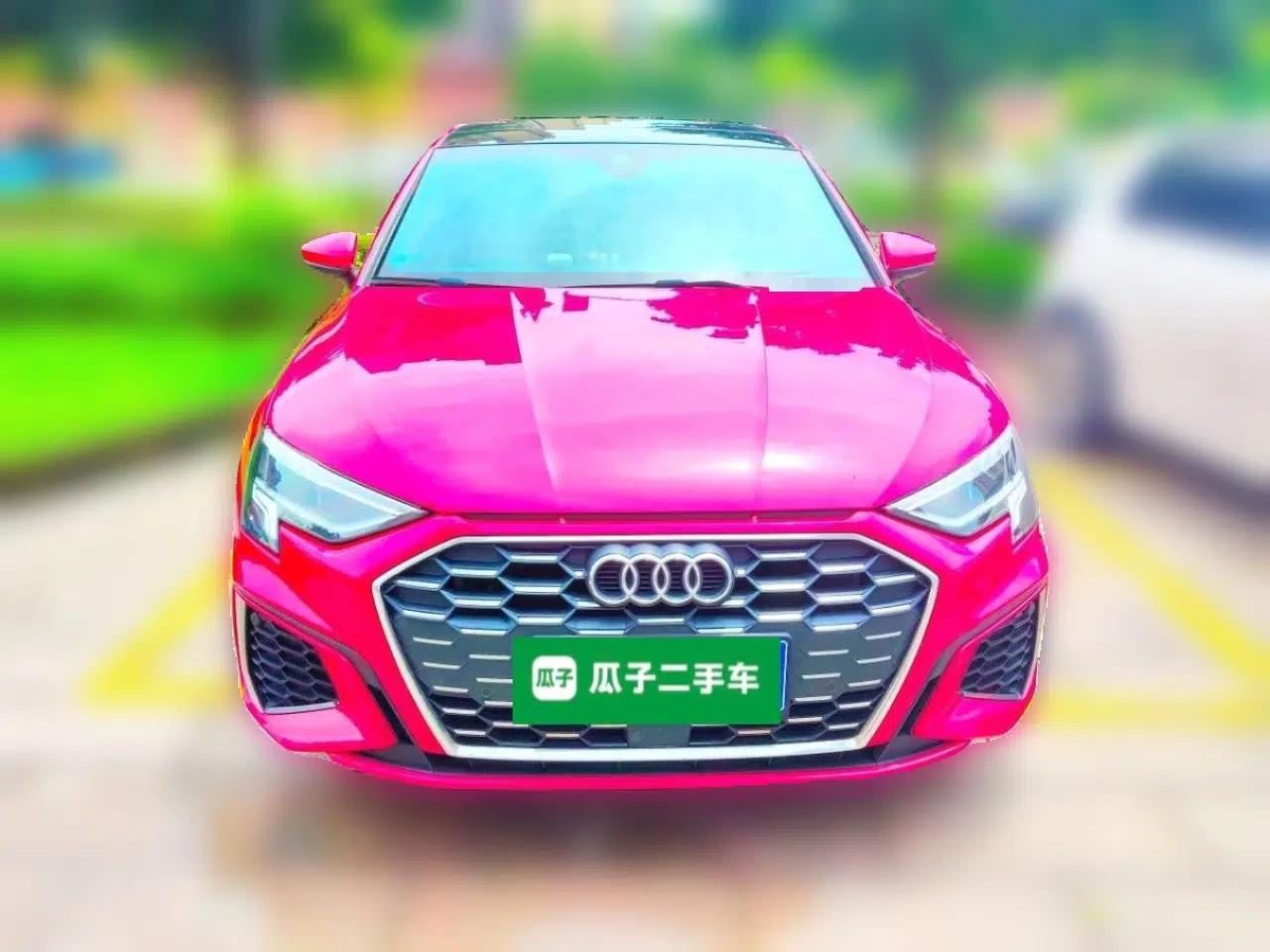 Audi A3 2021 Sportback 35 TFSI Fashionable Sports Model — миниатюра 2