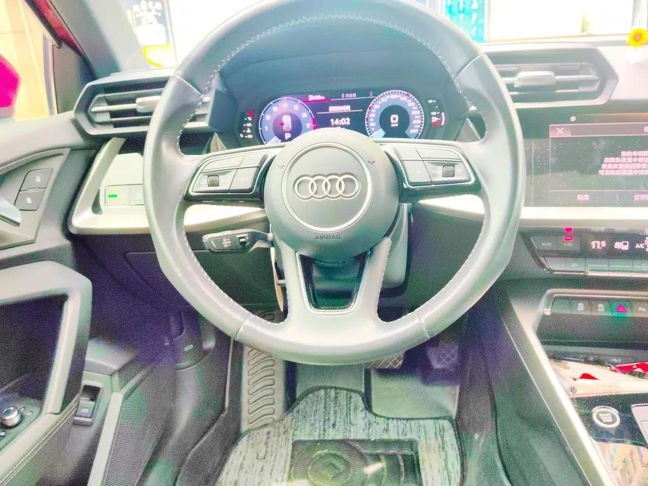 Audi A3 2021 Sportback 35 TFSI Fashionable Sports Model — миниатюра 10